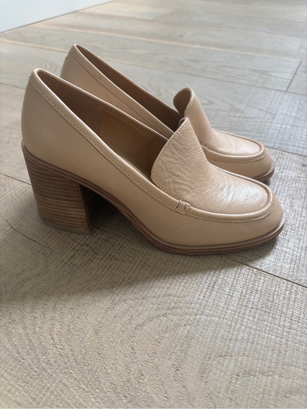 Crown Vintage Beige Leather Block Heel Loafers